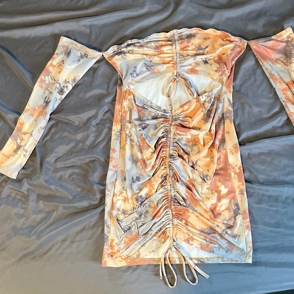 SHEIN SXY shoulders drawstring ruched ham dress 👗 - Picture 7 of 7